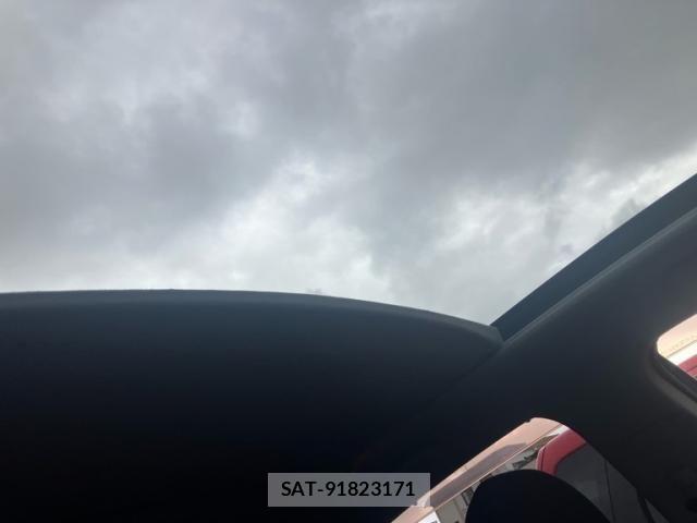 Mitsubishi RVR 2010-09 8414798-28