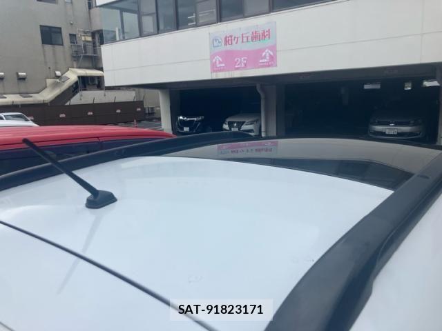 Mitsubishi RVR 2010-09 8414798-5