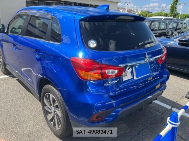 Mitsubishi RVR 2017-10 8686481-9