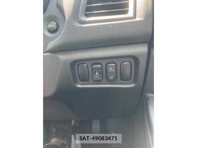 Mitsubishi RVR 2017-10 8686481-14