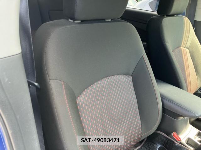 Mitsubishi RVR 2017-10 8686481-6