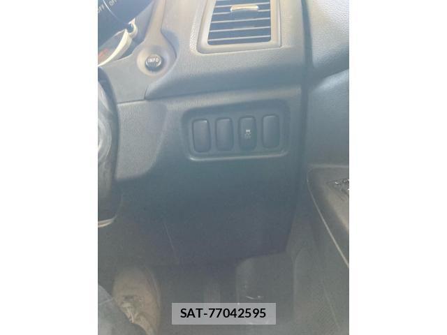Mitsubishi RVR 2010-06 8686482-16