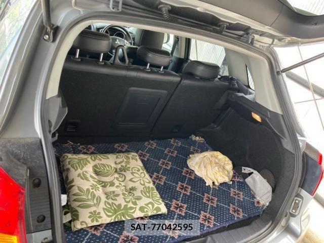 Mitsubishi RVR 2010-06 8686482-24