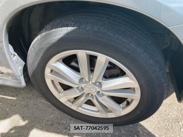 Mitsubishi RVR 2010-06 8686482-3