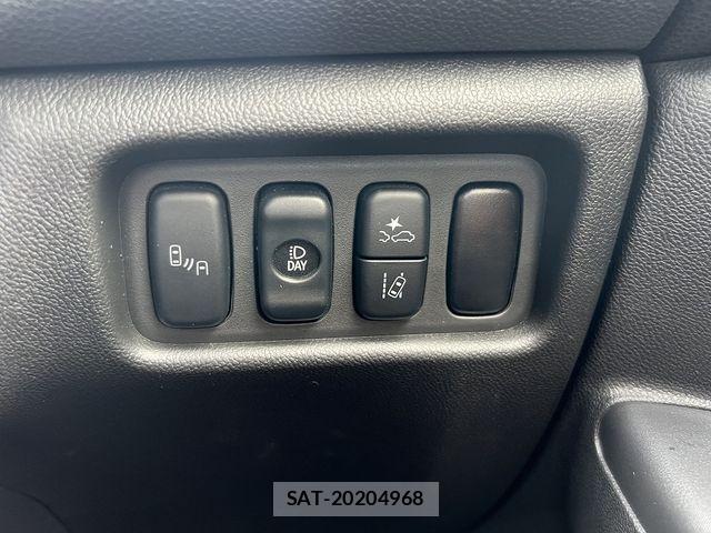 Mitsubishi RVR 2024-07 8831421-14