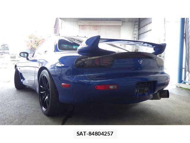 Mazda RX-7 2002-09 1417287-11