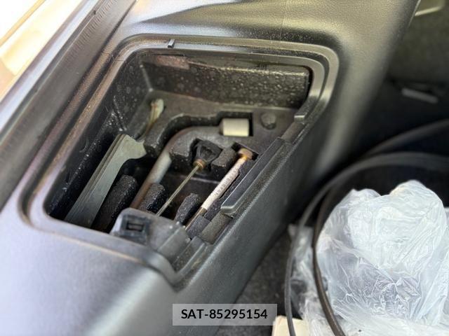 Mazda RX-7 1997-03 6753181-17