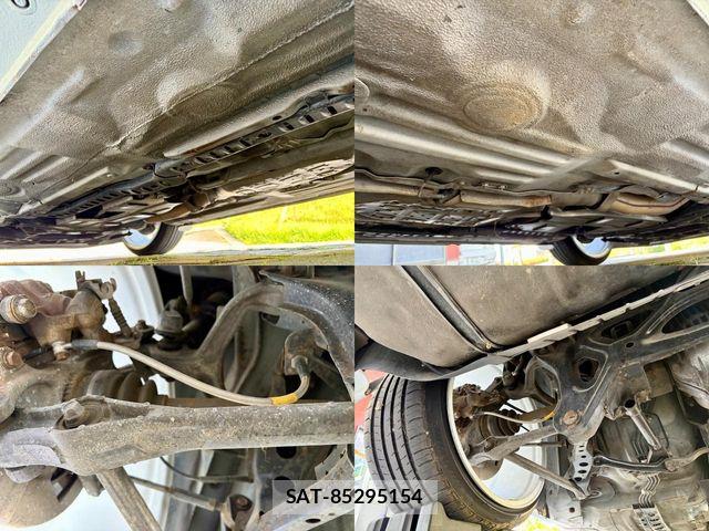Mazda RX-7 1997-03 6753181-19
