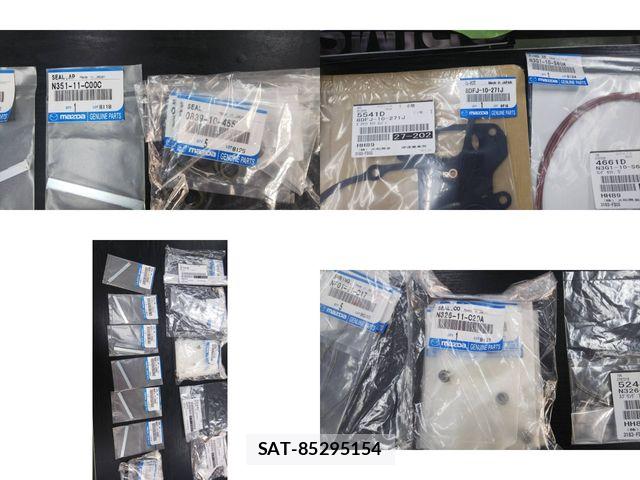 Mazda RX-7 1997-03 6753181-27