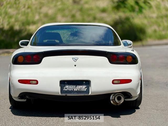 Mazda RX-7 1997-03 6753181-5