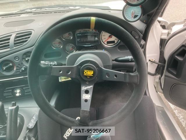 Mazda RX-7 2002-05 7728211-13