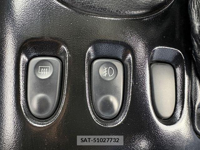 Mazda RX-7 1995-04 8414802-9