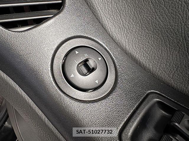 Mazda RX-7 1995-04 8414802-16