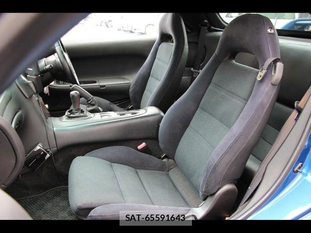 Mazda RX-7 2001-07 8628753-10