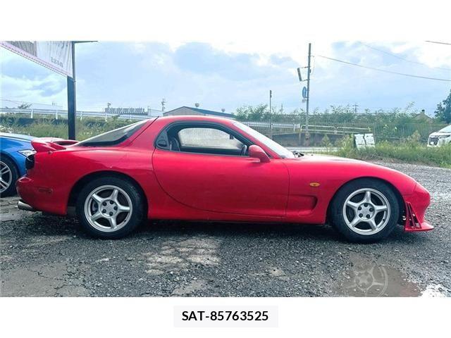 Mazda RX-7 1992-04 8661391-4