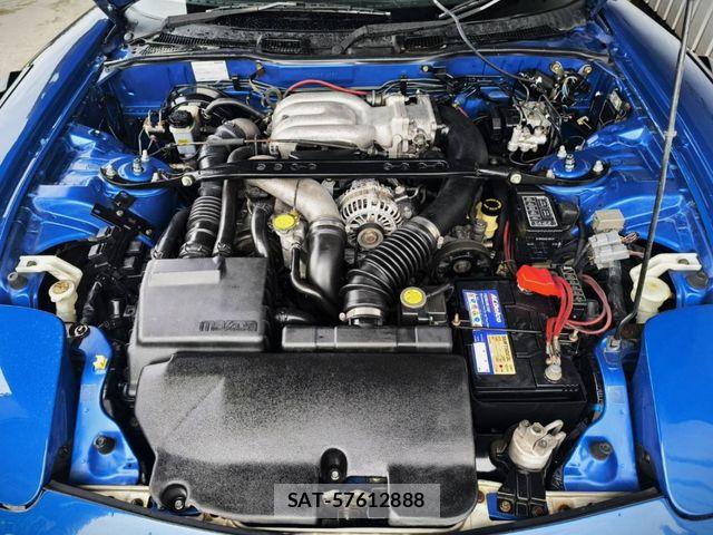 Mazda RX-7 2001-09 8881973-5