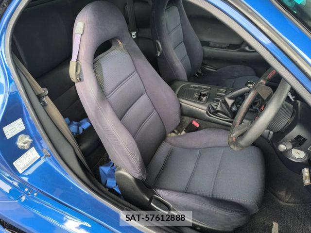 Mazda RX-7 2001-09 8881973-6