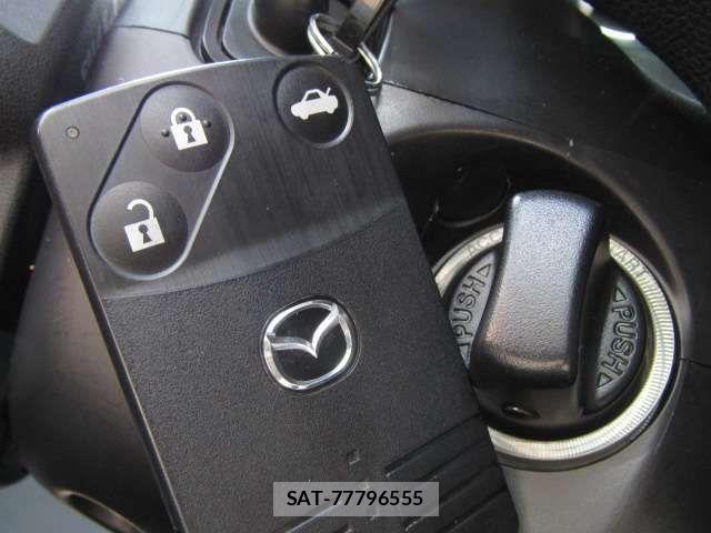 Mazda RX-8 2012-01 1276388-6