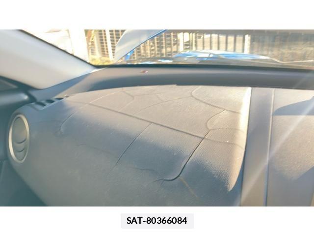 Mazda RX-8 2005-03 2102088-23