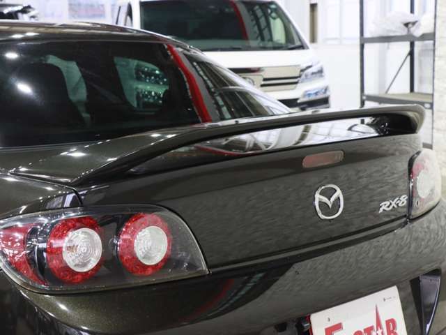 Mazda RX-8 2013-01 3682420-19