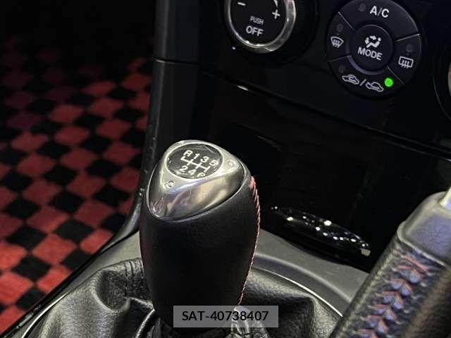 Mazda RX-8 2012-02 4372745-6