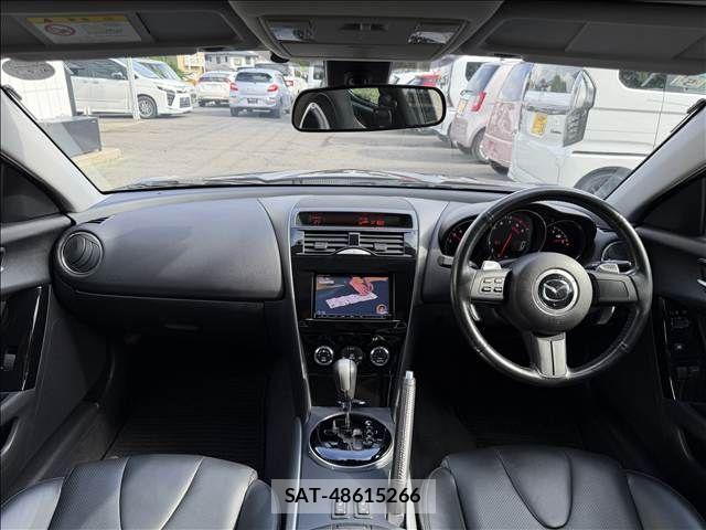 Mazda RX-8 2011-05 6717215-1