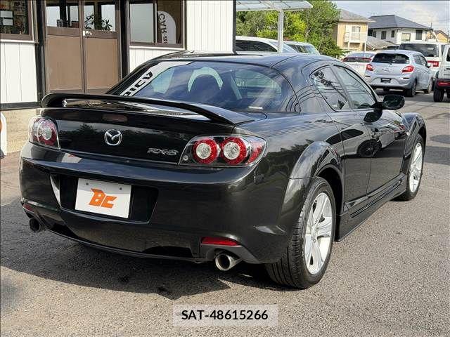 Mazda RX-8 2011-05 6717215-23
