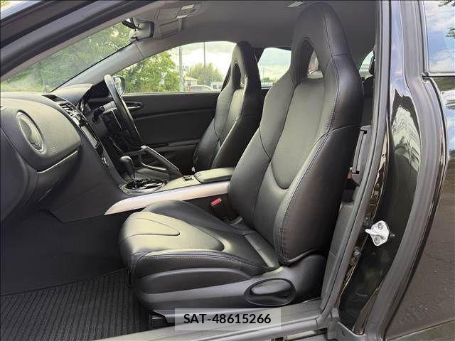 Mazda RX-8 2011-05 6717215-24