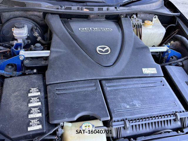 Mazda RX-8 2008-01 6912310-6