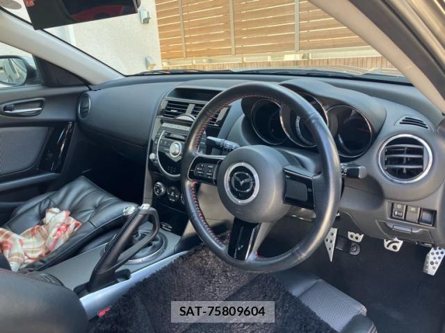 Mazda RX-8 2008-03 7728212-7