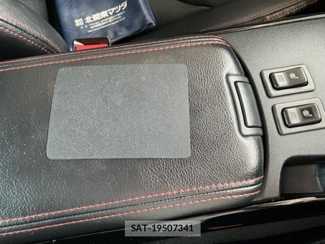 Mazda RX-8 2012-04 7879265-21