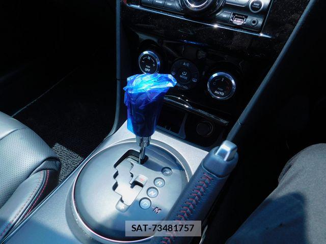Mazda RX-8 2012-08 8075445-6