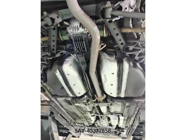 Mazda RX-8 2003-08 8075446-12