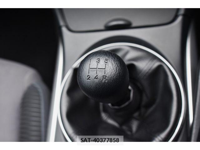 Mazda RX-8 2003-08 8075446-15