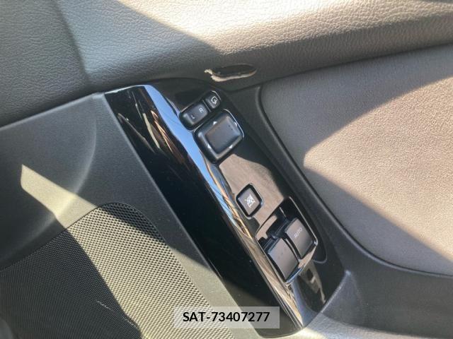 Mazda RX-8 2003-09 8101695-13