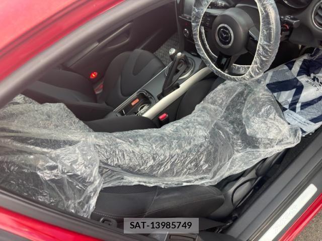 Mazda RX-8 2008-03 8337732-12