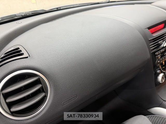 Mazda RX-8 2004-03 8486048-19