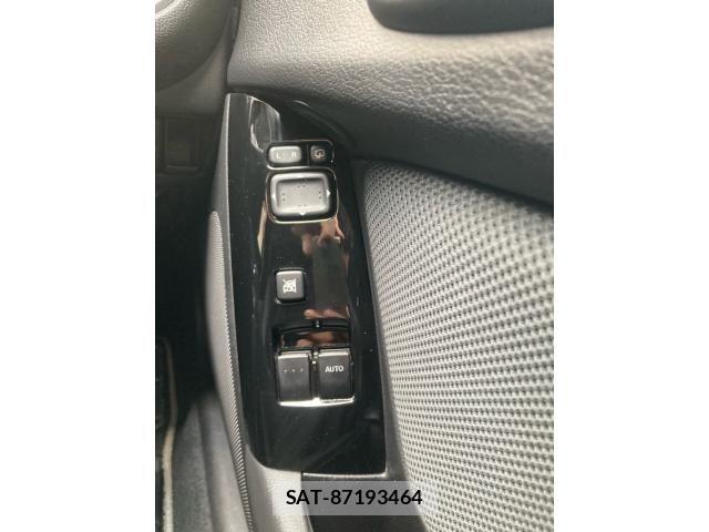 Mazda RX-8 2011-09 8486049-15