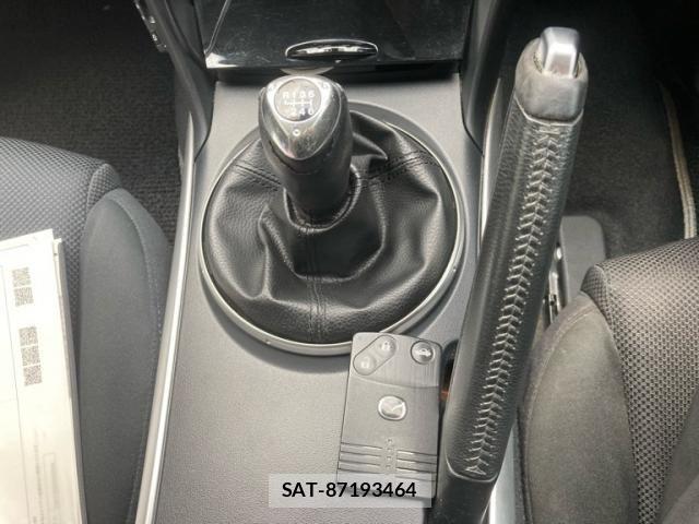 Mazda RX-8 2011-09 8486049-20
