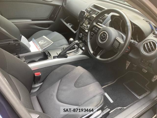 Mazda RX-8 2011-09 8486049-8