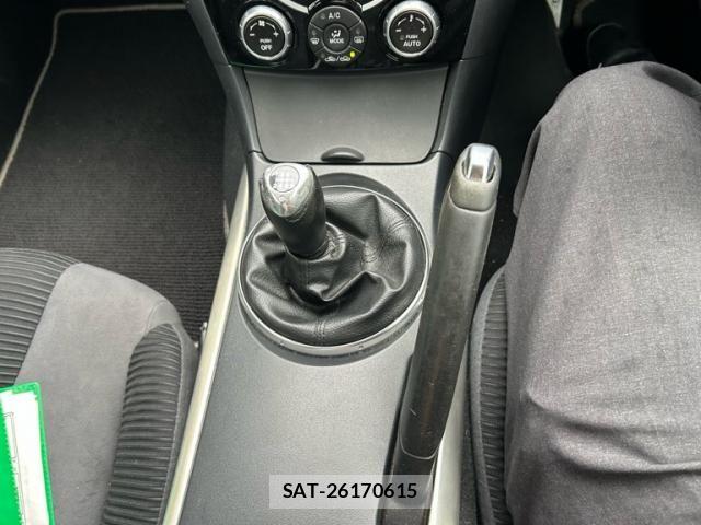 Mazda RX-8 2006-03 8666864-15
