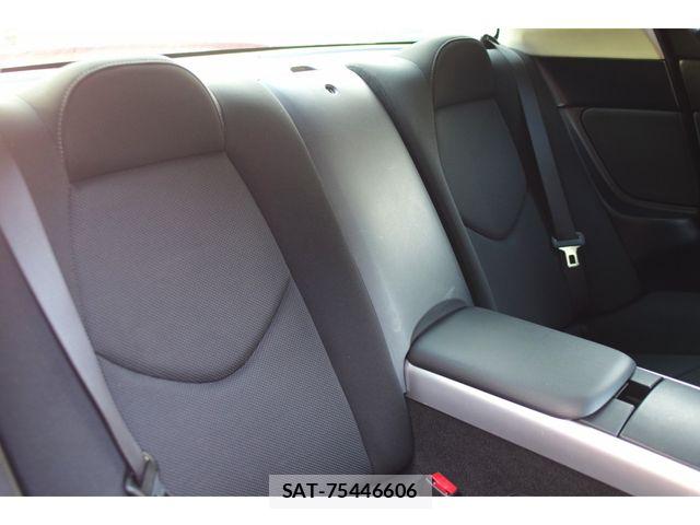 Mazda RX-8 2011-08 8666862-11