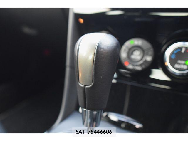 Mazda RX-8 2011-08 8666862-18
