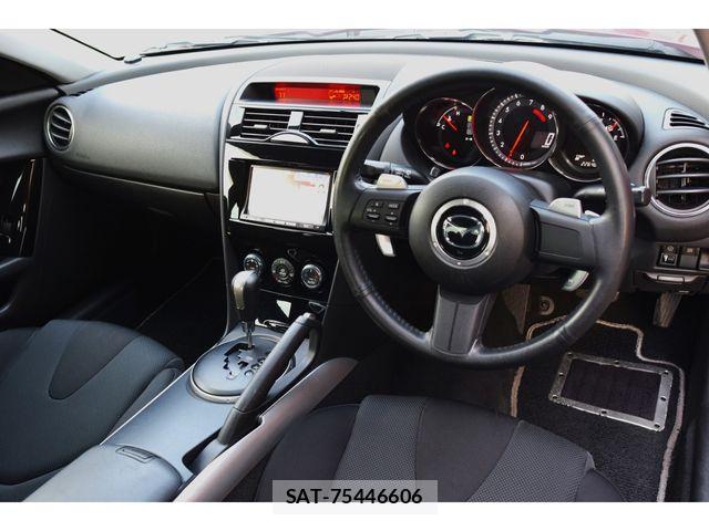 Mazda RX-8 2011-08 8666862-3