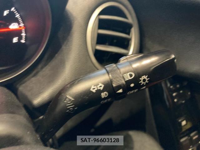 Mazda RX-8 2003-12 8661392-17
