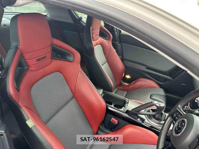 Mazda RX-8 2012-06 8744049-9