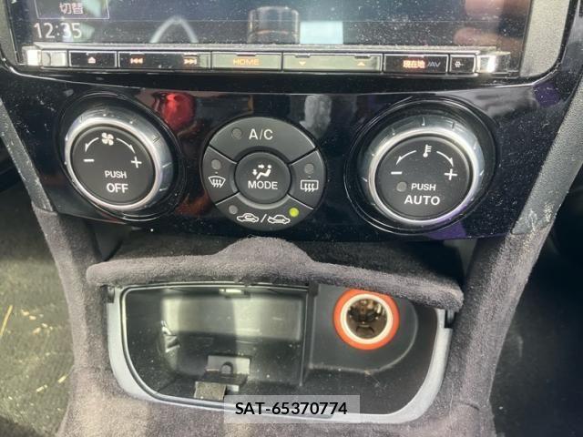 Mazda RX-8 2006-01 8781913-17