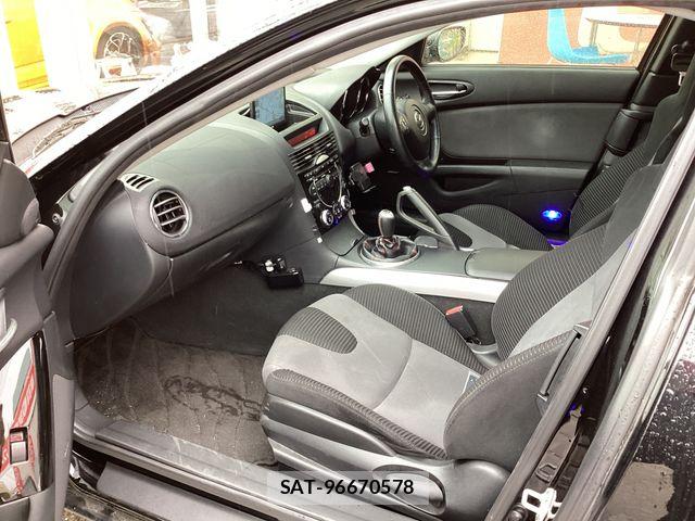 Mazda RX-8 2007-05 8781912-1
