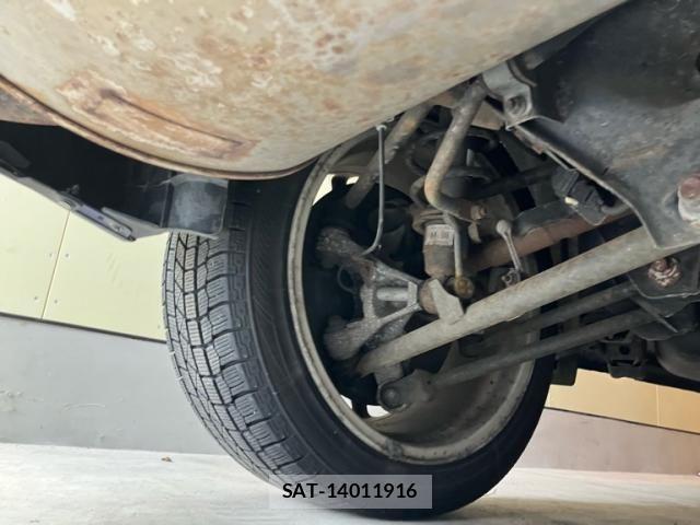 Mazda RX-8 2010-03 8831420-9