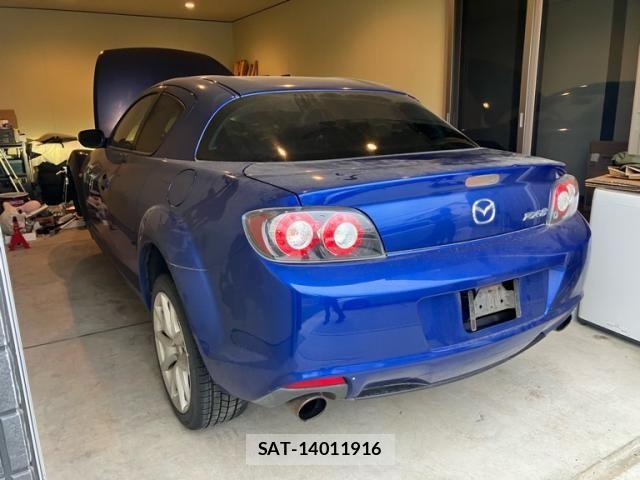 Mazda RX-8 2010-03 8831420-1
